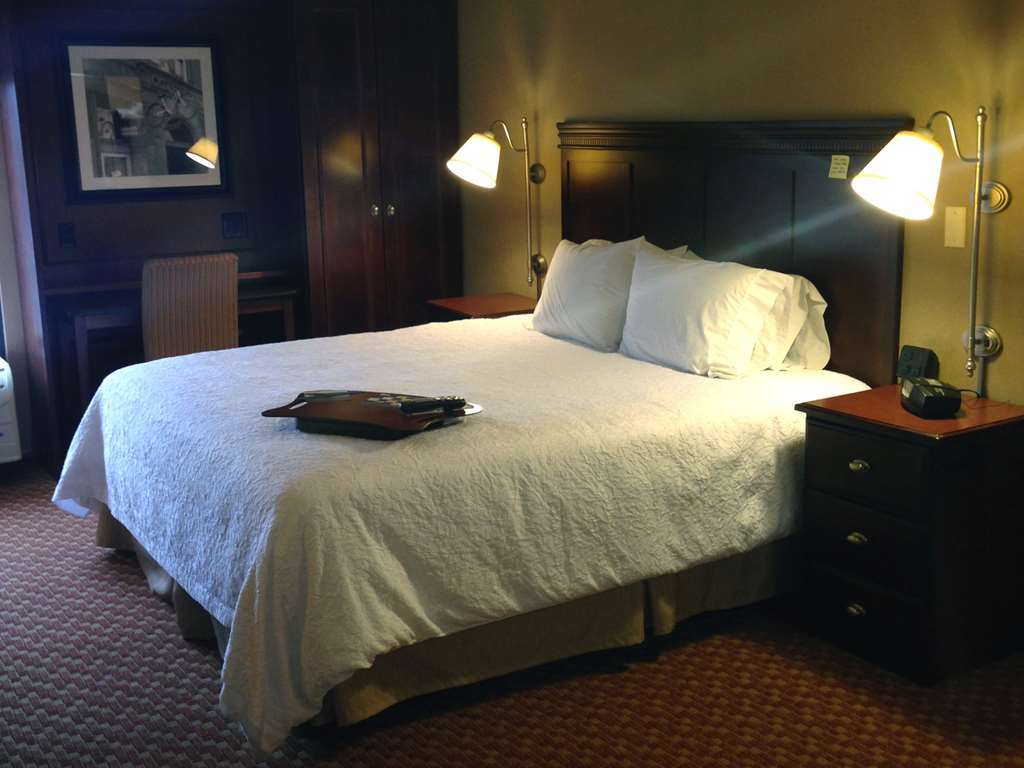 แฮมป์ตัน อินน์ ฟอลล์ ริเวอร์ เวสต์พอร์ต North Westport ห้อง รูปภาพ